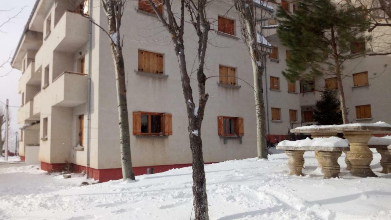 Apartamento Modesto En Las Montanas Del Pirineo Aragones En Alquiler Altruista Economico Villanúa Exteriér fotografie